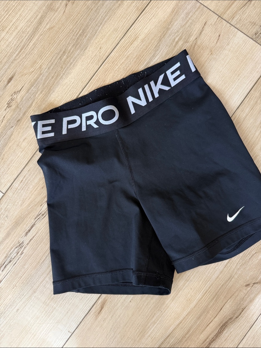 Size small Nike pro